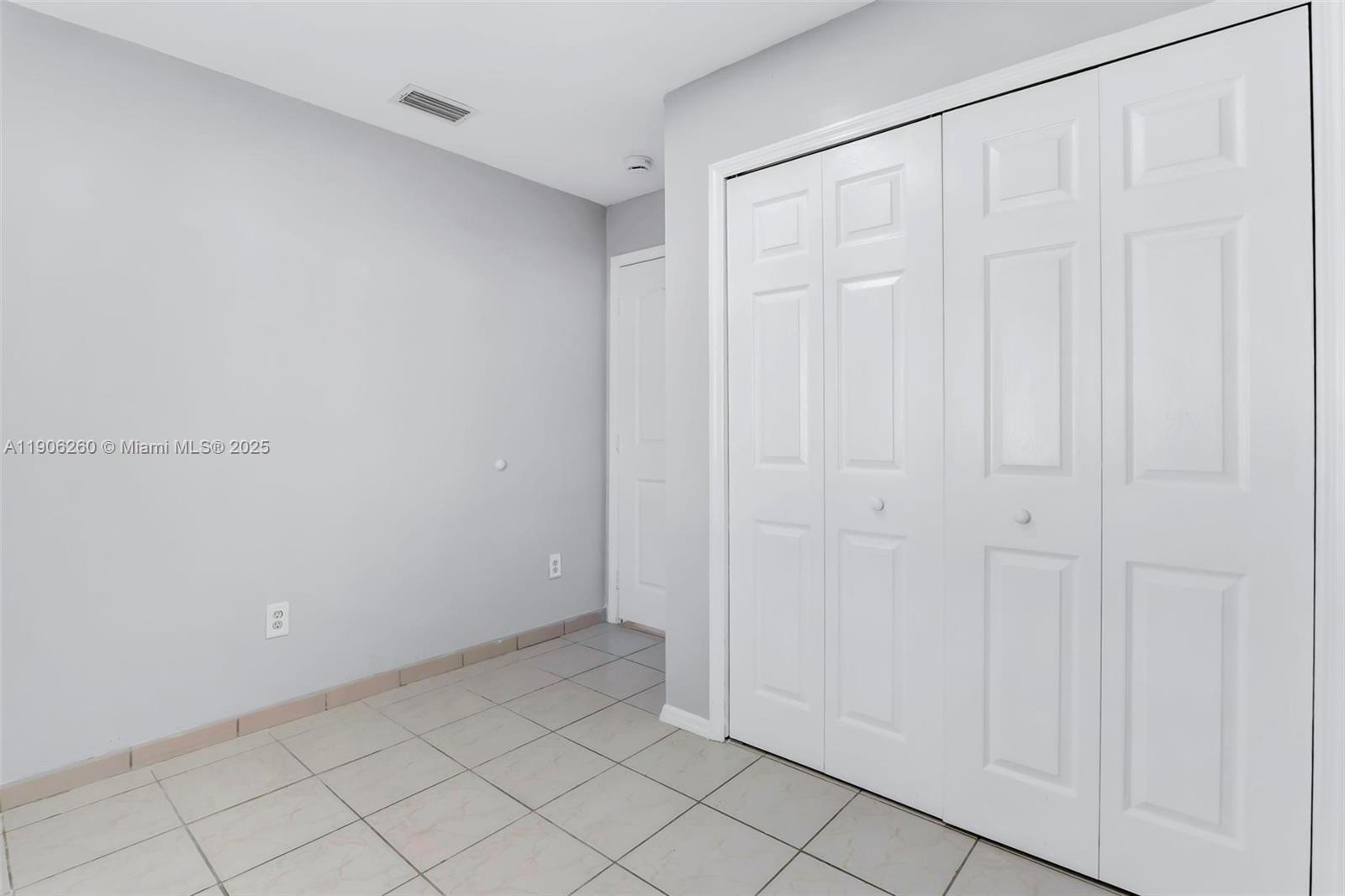 21ST CENTURY HOMES 4TH SEC - Residential