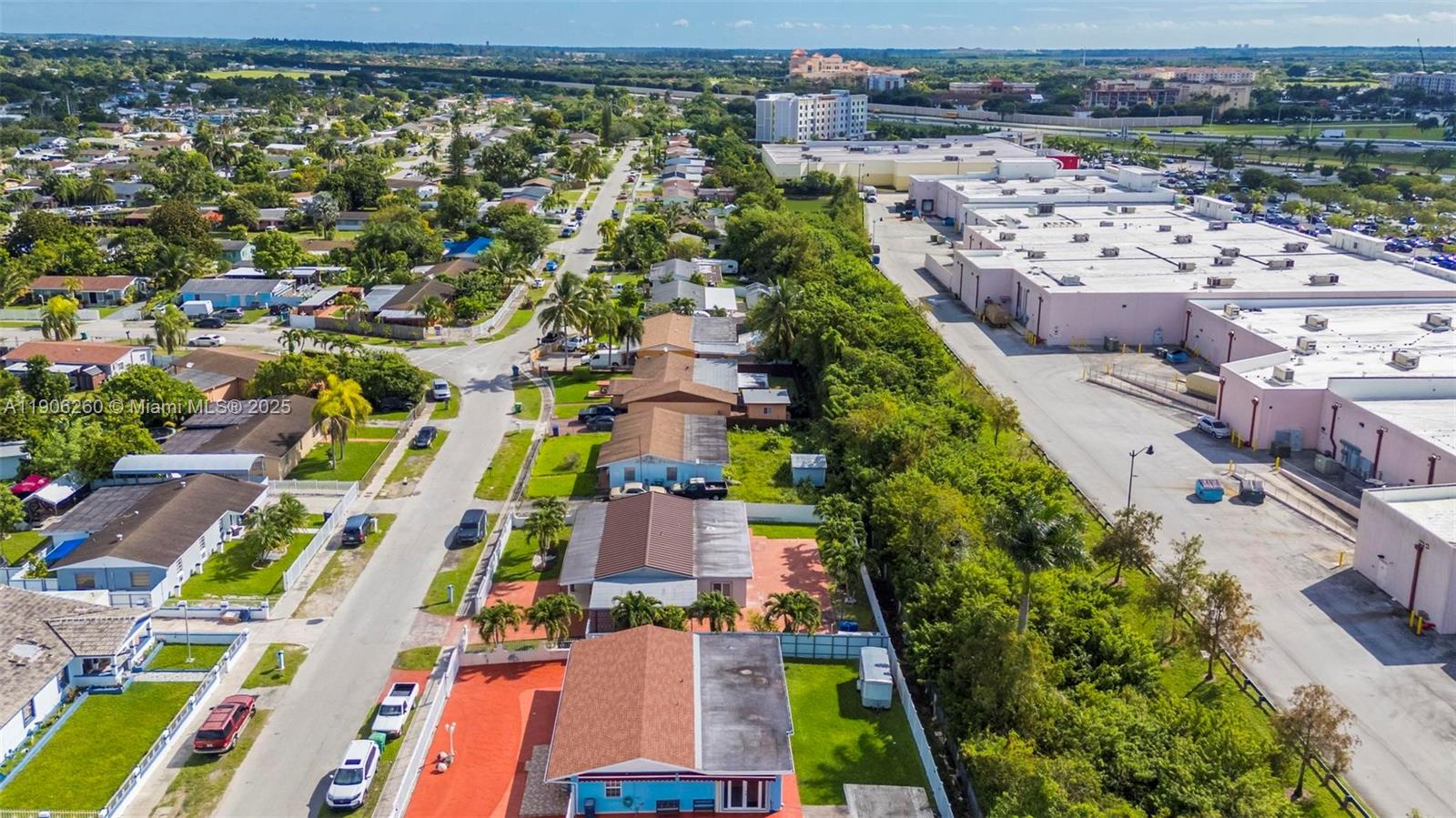 21ST CENTURY HOMES 4TH SEC - Residential