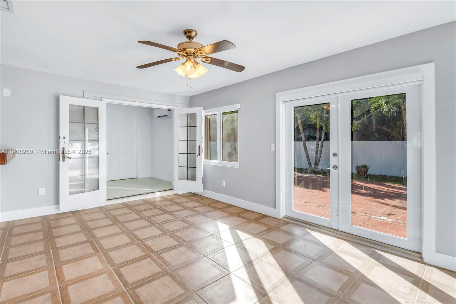 21ST CENTURY HOMES 4TH SEC - Residential