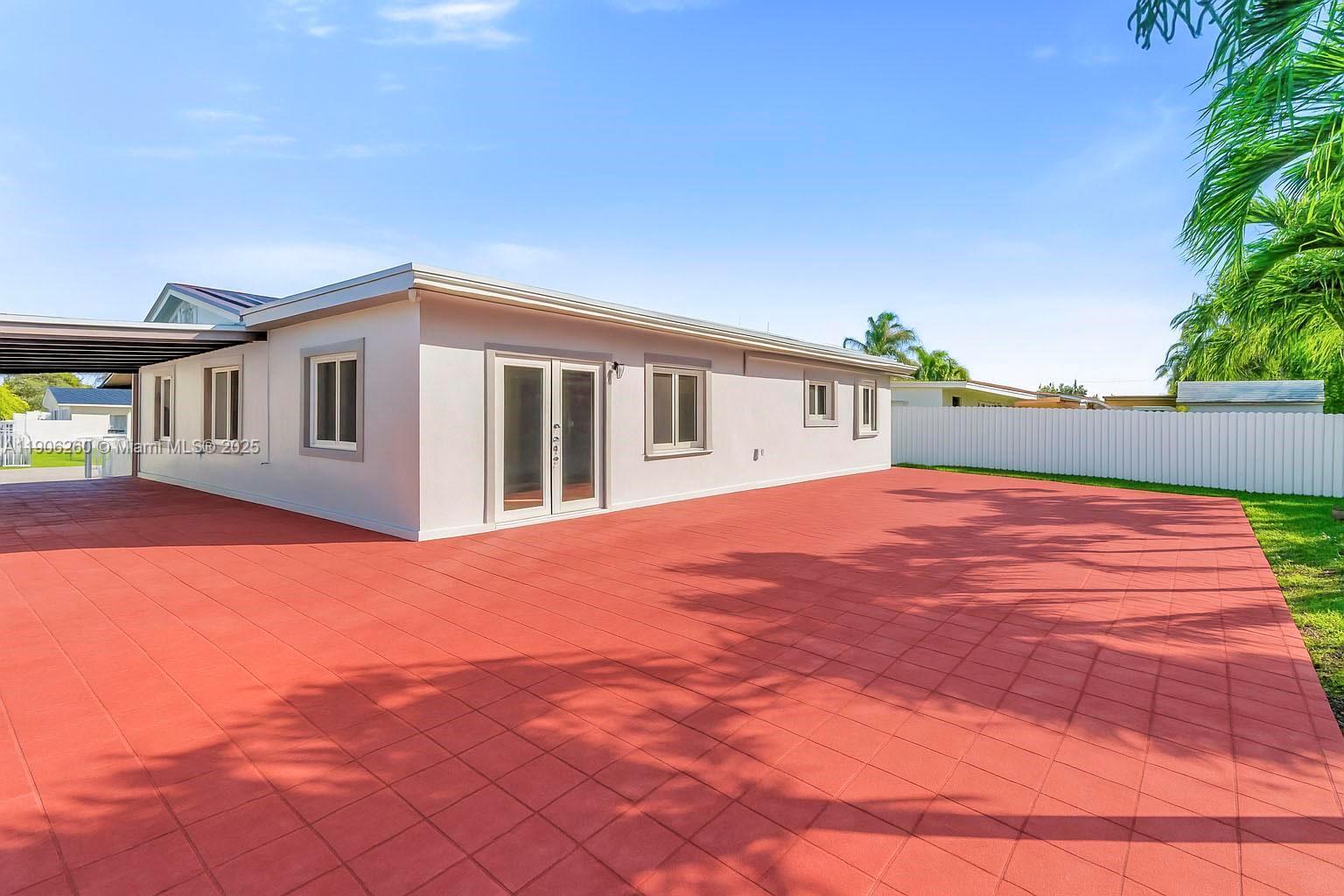 21ST CENTURY HOMES 4TH SEC - Residential