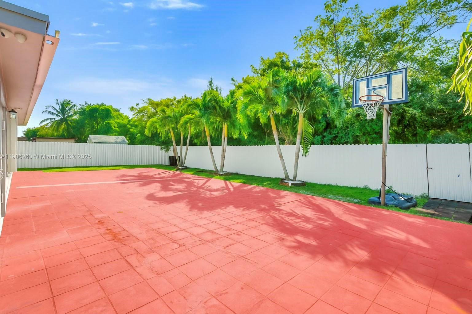 21ST CENTURY HOMES 4TH SEC - Residential