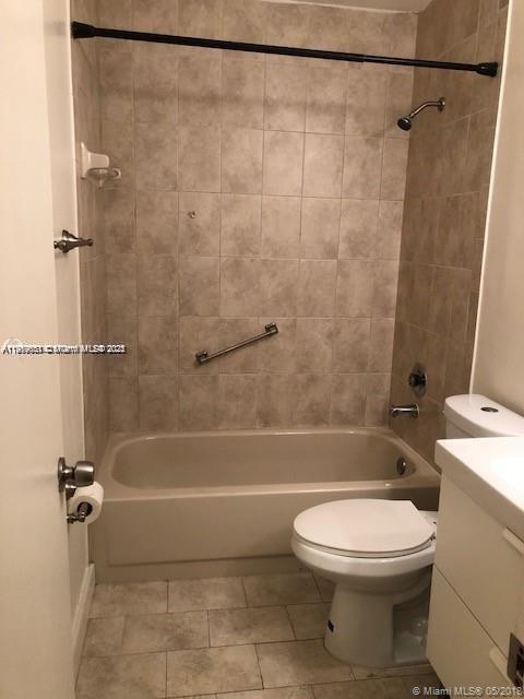 Cour at Jacaranda - Residential