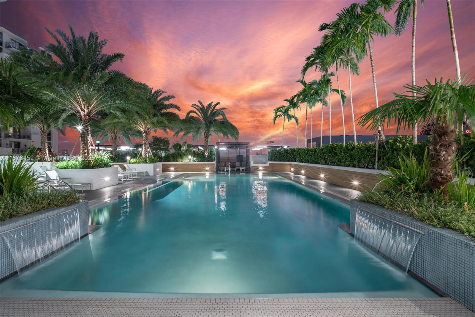 MIAMI HEIGHTS - Residential Lease