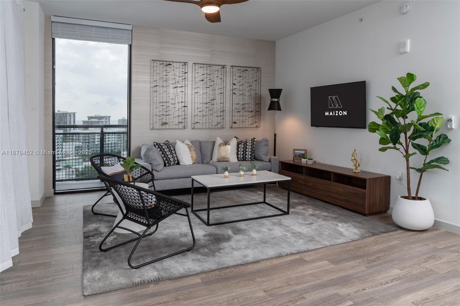 MIAMI HEIGHTS - Residential Lease