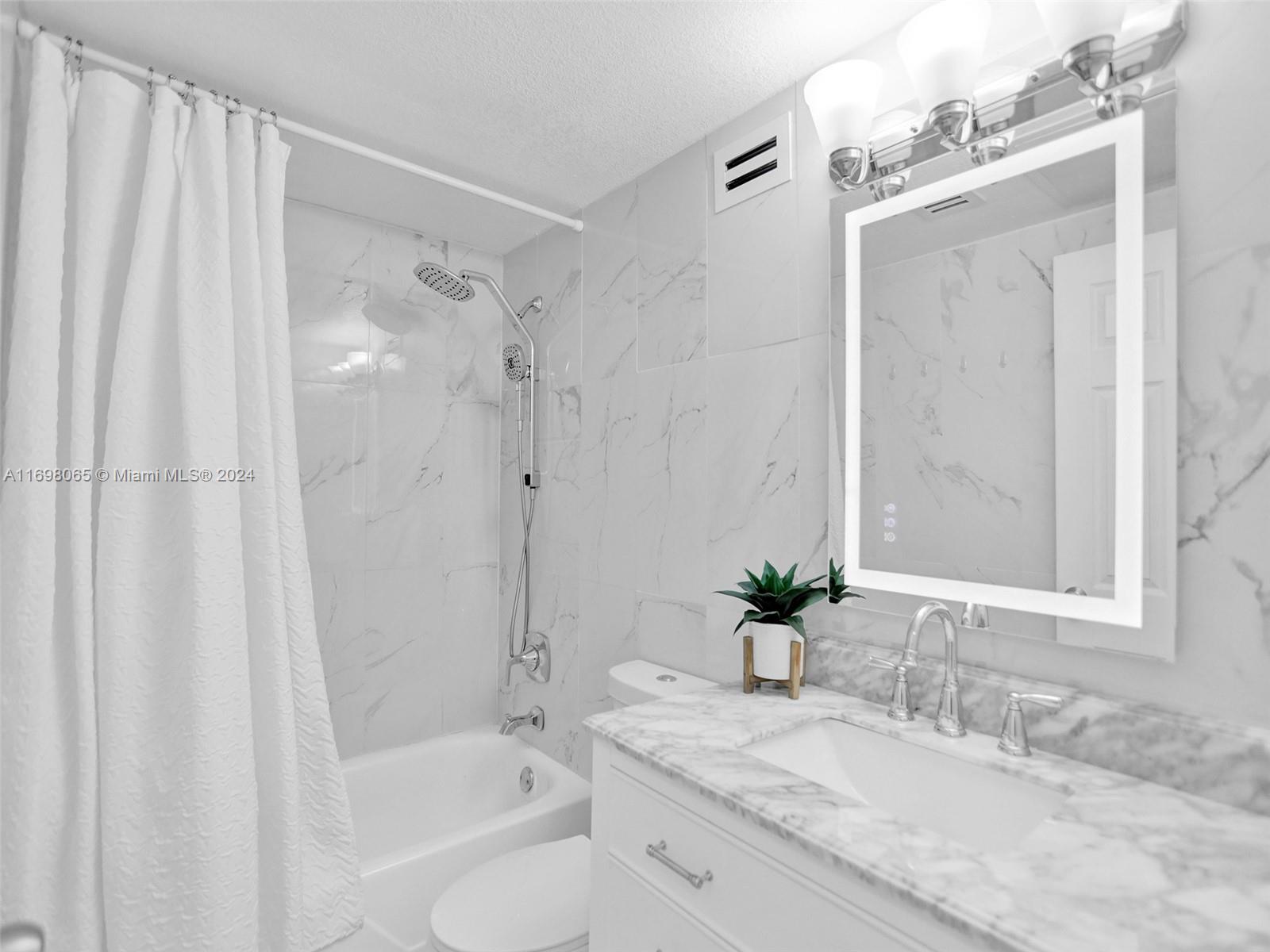 WAVE CONDO - Residential