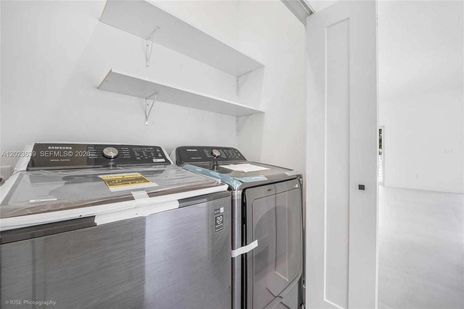 BOWENS ADD RIVIERA VILLAG - Residential