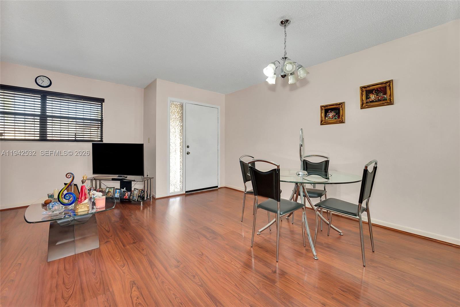 MILLER VILLAS CONDO - Residential