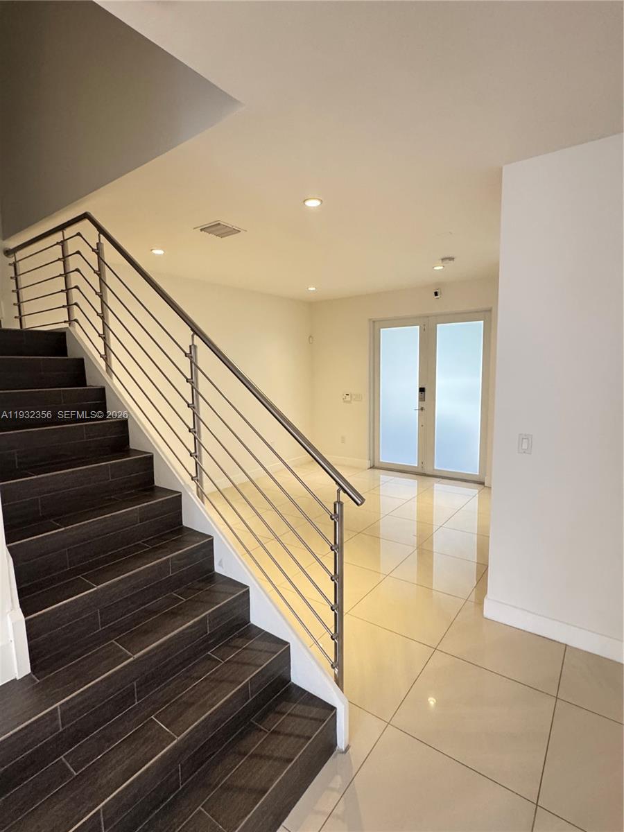 LANDMARK AT DORAL - Residential