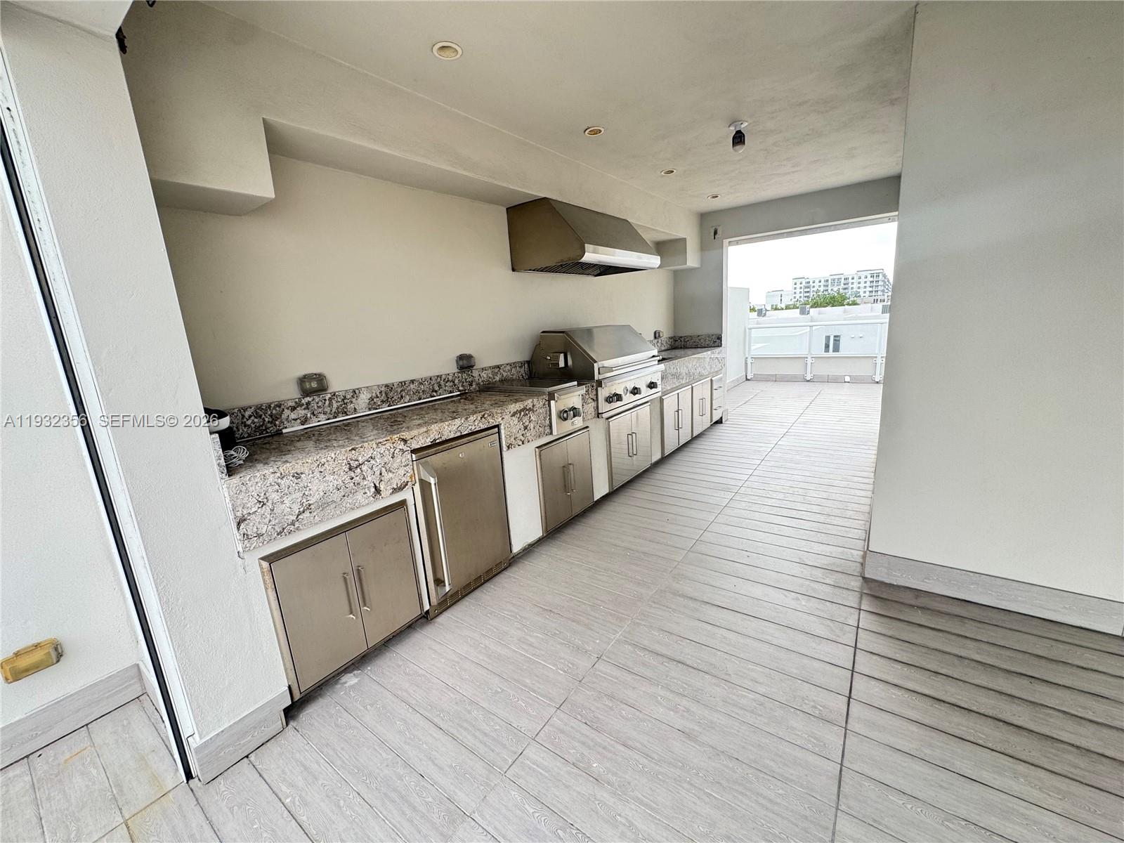 LANDMARK AT DORAL - Residential