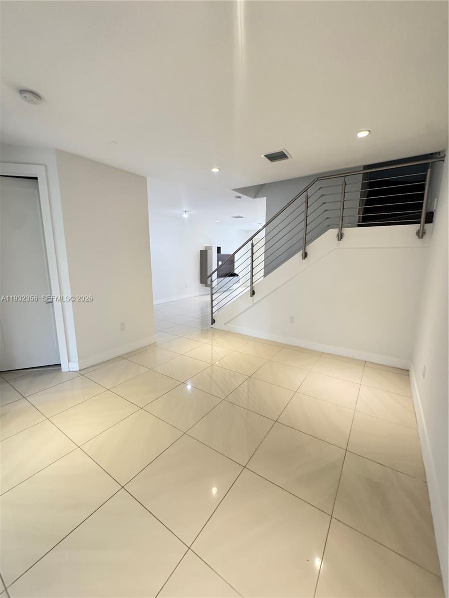 LANDMARK AT DORAL - Residential