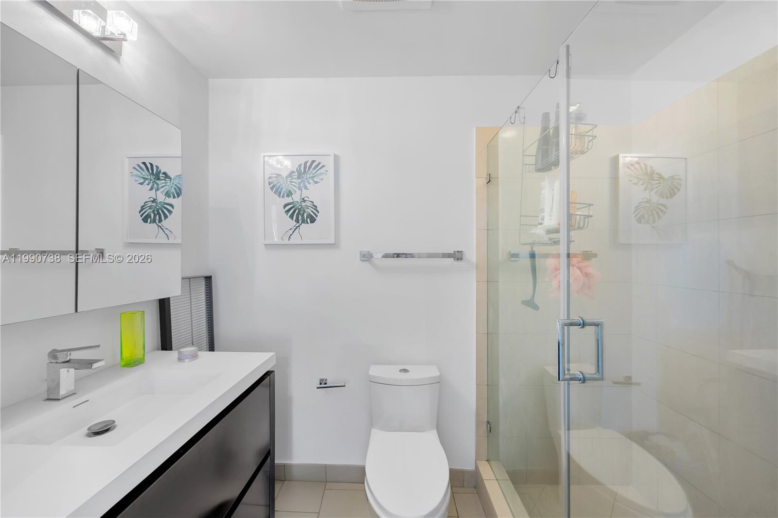 THE AXIS ON BRICKELL COND - Residential