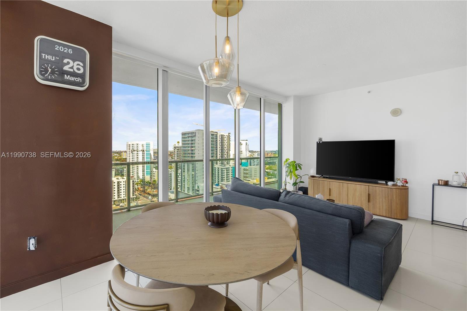 THE AXIS ON BRICKELL COND - Residential