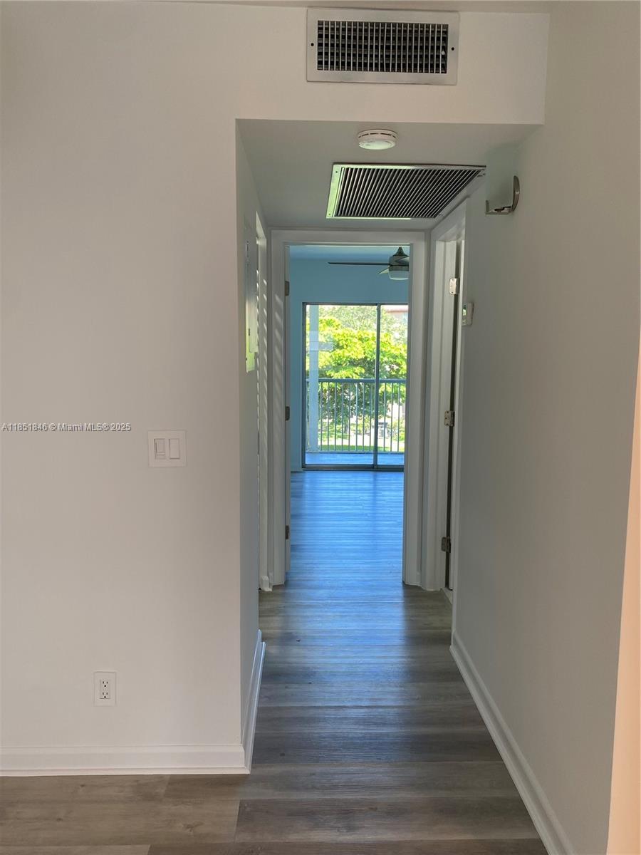 KINGSLEY AT CENTURY VILLA - Residential Lease