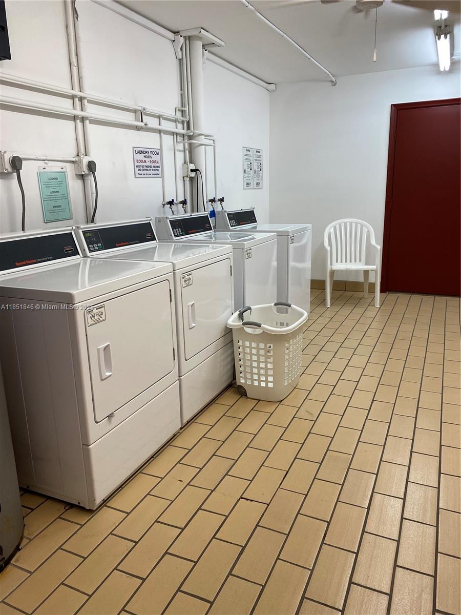 KINGSLEY AT CENTURY VILLA - Residential Lease