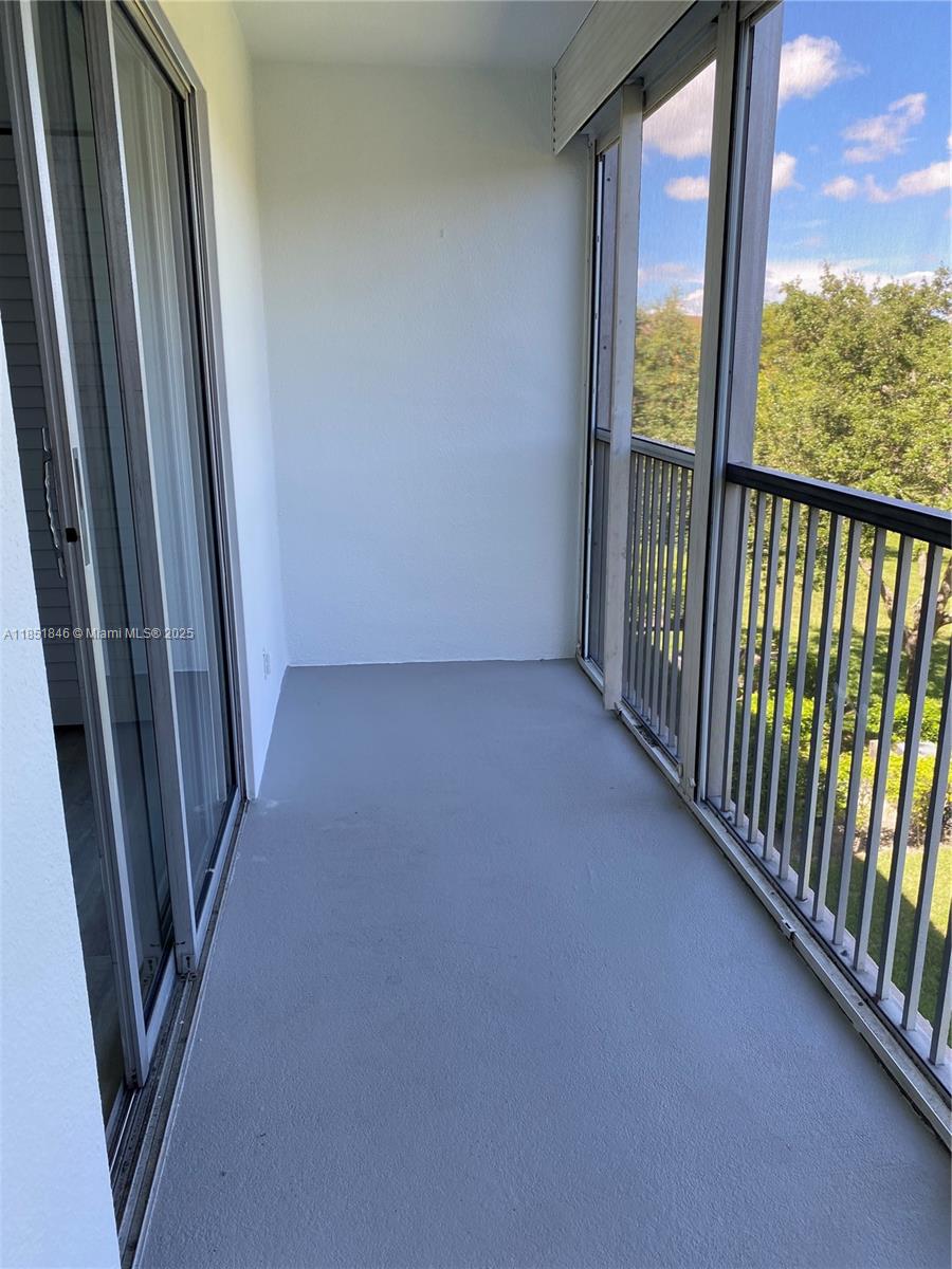 KINGSLEY AT CENTURY VILLA - Residential Lease