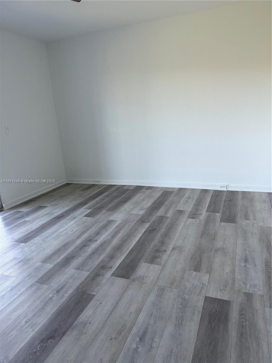 KINGSLEY AT CENTURY VILLA - Residential Lease