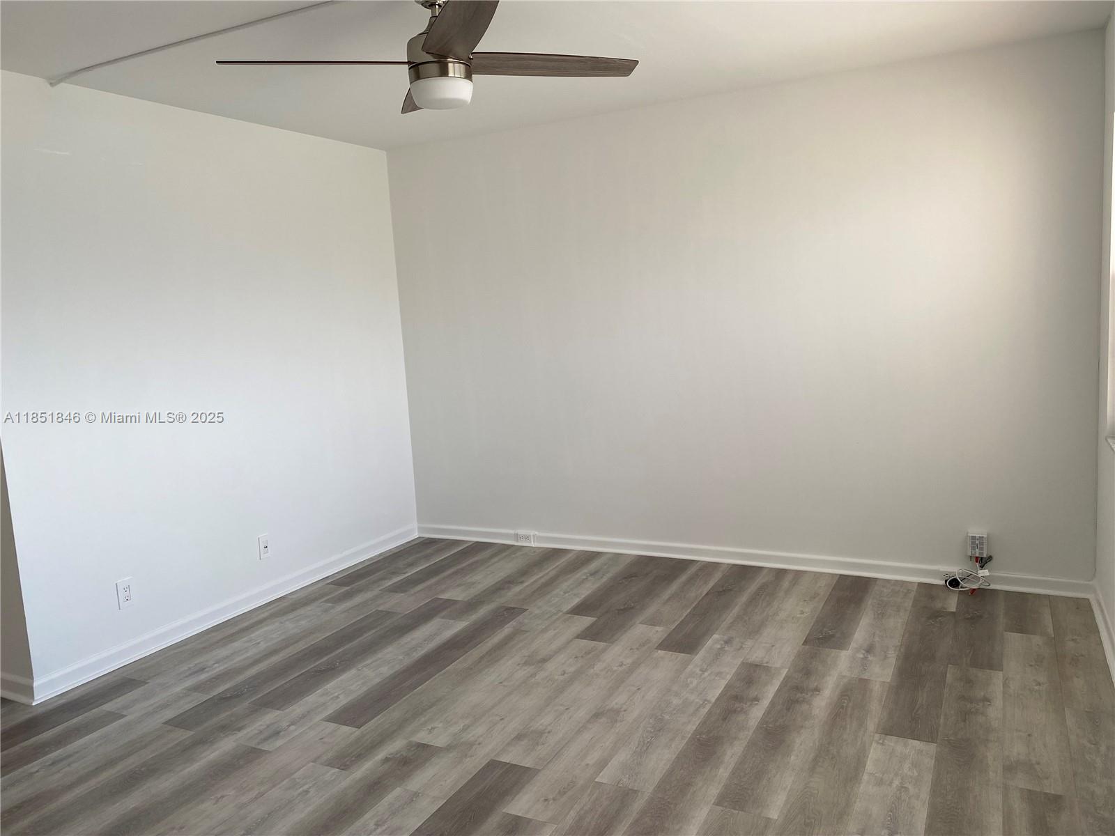 KINGSLEY AT CENTURY VILLA - Residential Lease