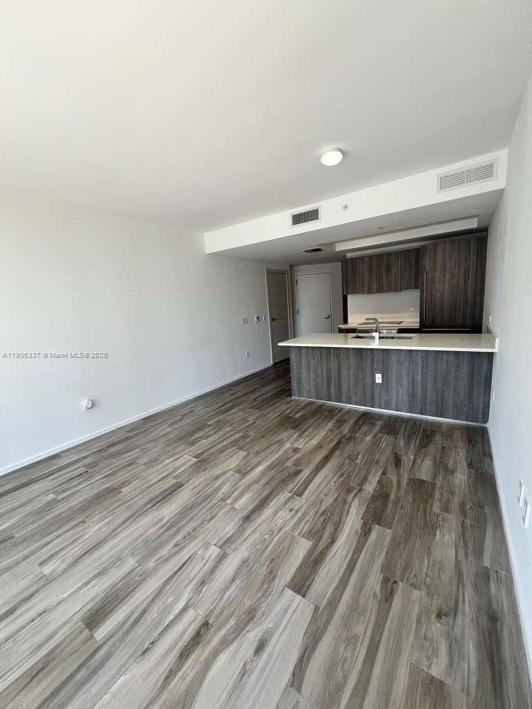 801 SMA RESIDENCES CONDO - Residential Lease