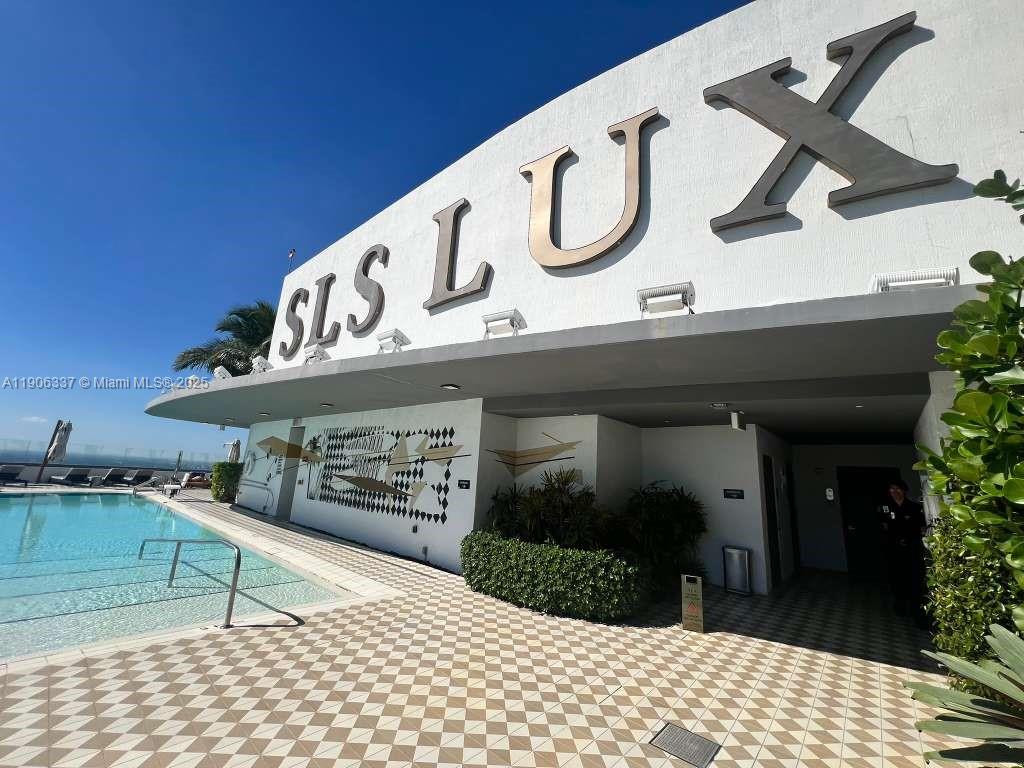 801 SMA RESIDENCES CONDO - Residential Lease