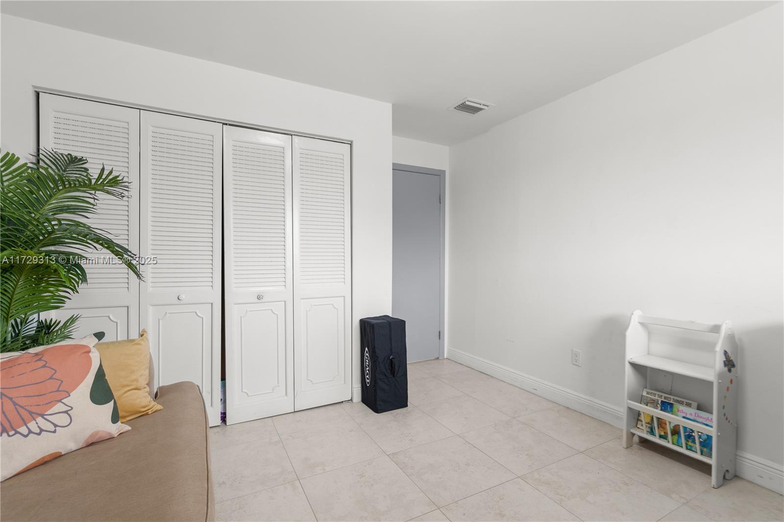 MISTY LAKE CONDO - Residential