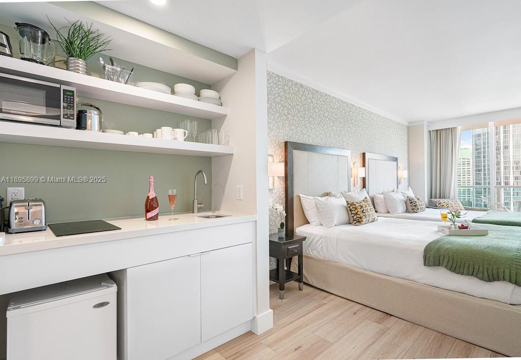 MUTINY PARK CONDO - Residential