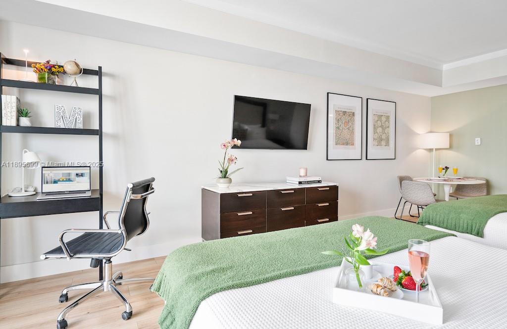 MUTINY PARK CONDO - Residential