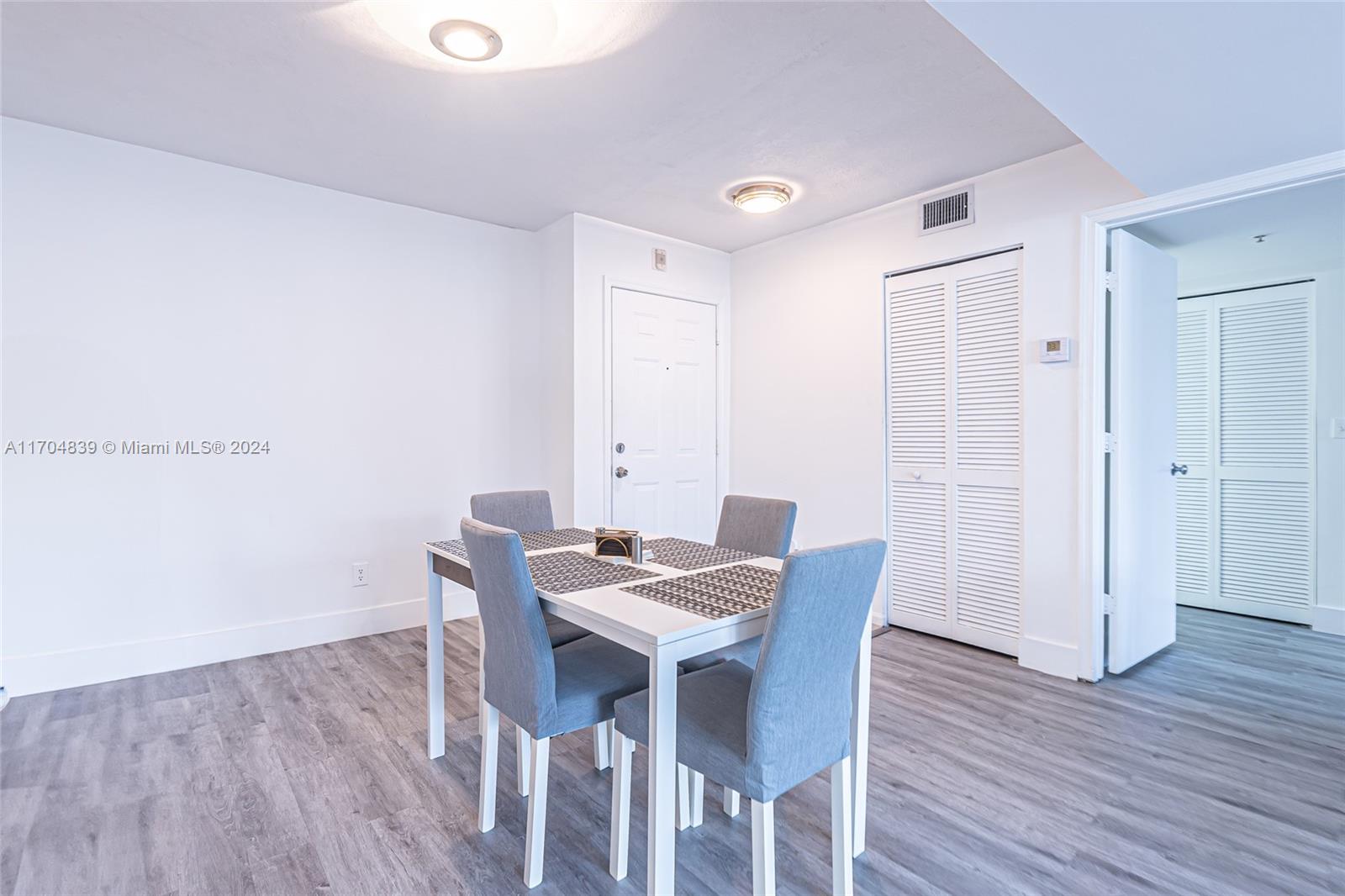 SHERIDAN EAST CONDO BLDG - Residential