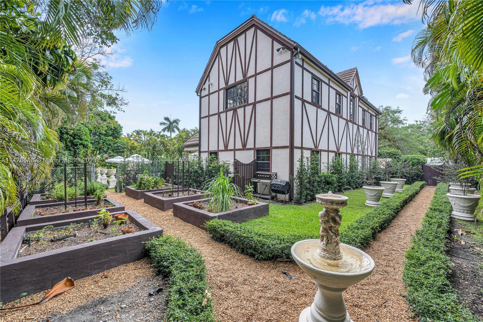 PINE BAY ESTATES SEC NO 2 - Residential