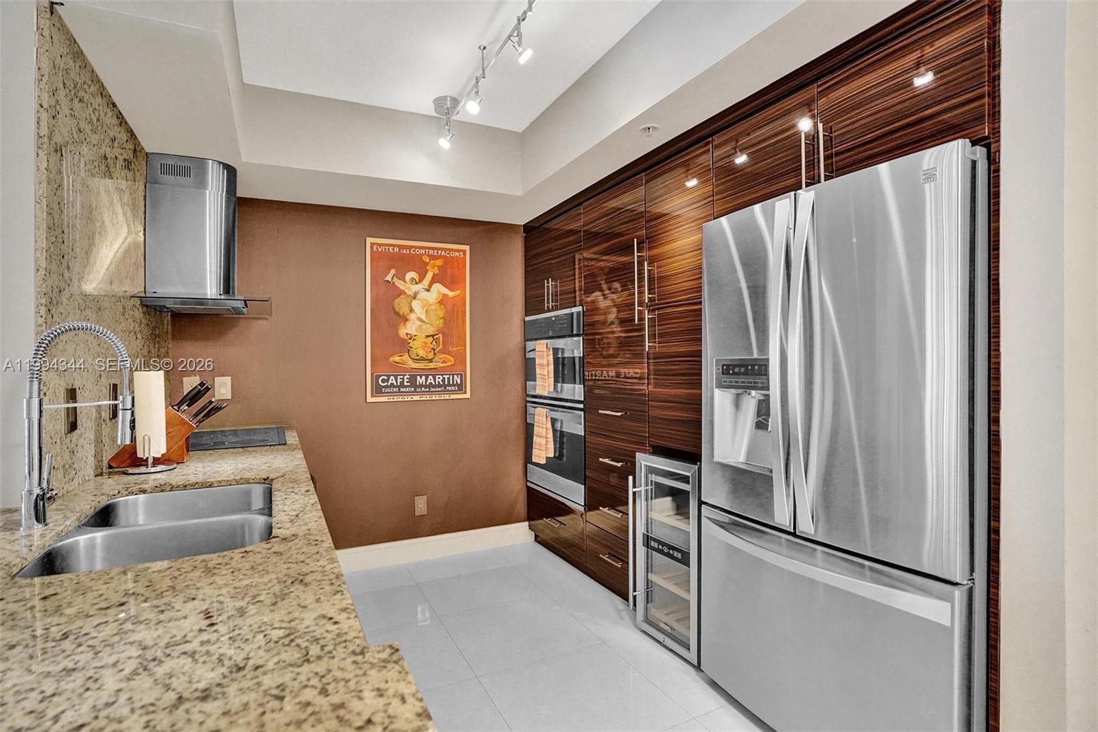 ONE MIAMI WEST CONDO - Residential Lease