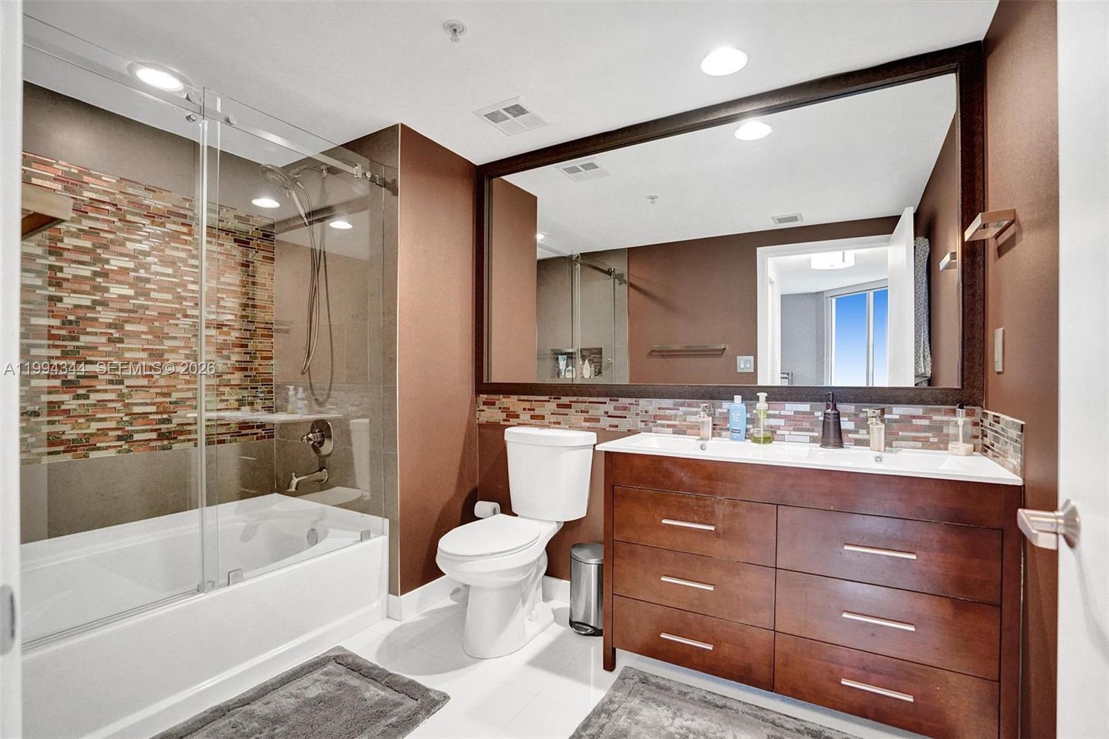 ONE MIAMI WEST CONDO - Residential Lease