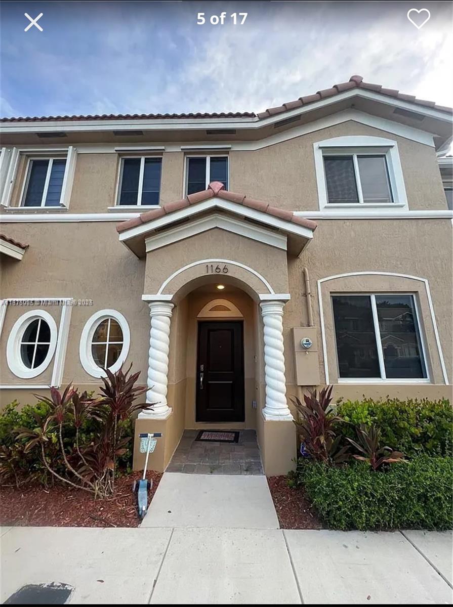 Beautiful two story townhouse, stainless steel appliances, wood first floor and carpet on second floor.