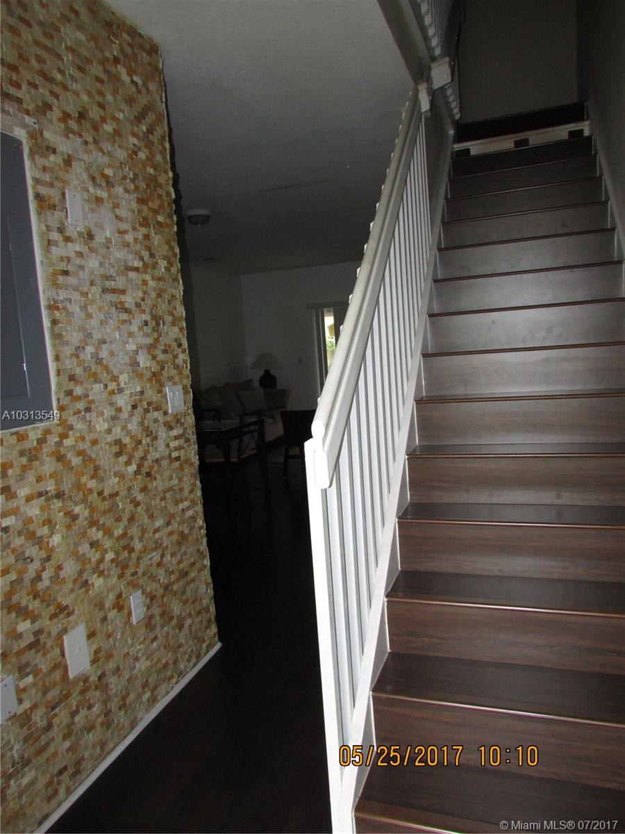 LEEWARD AT ISLANDS AT DOR - Residential Lease