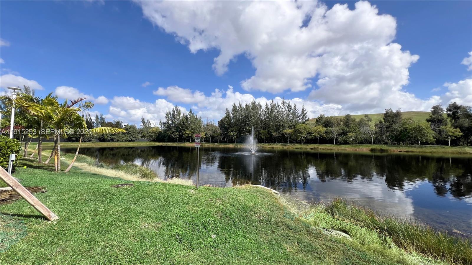 DORAL PALMS SOUTH - Residential Lease