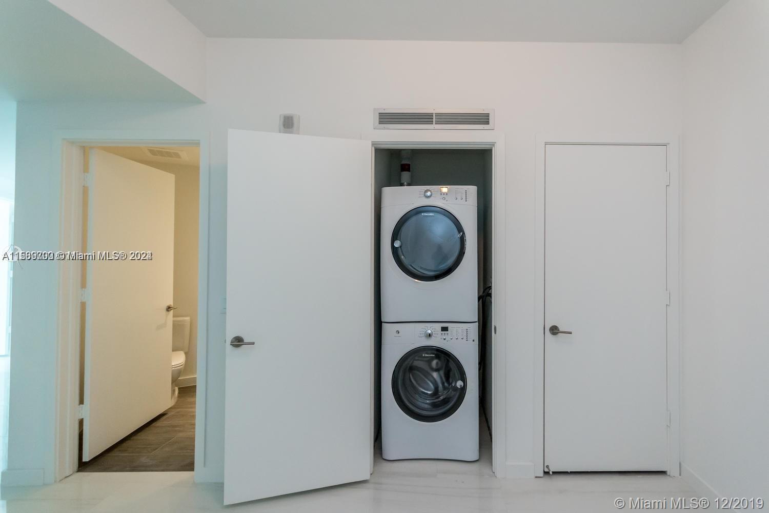 BISCAYNE BEACH CONDO - Residential Lease