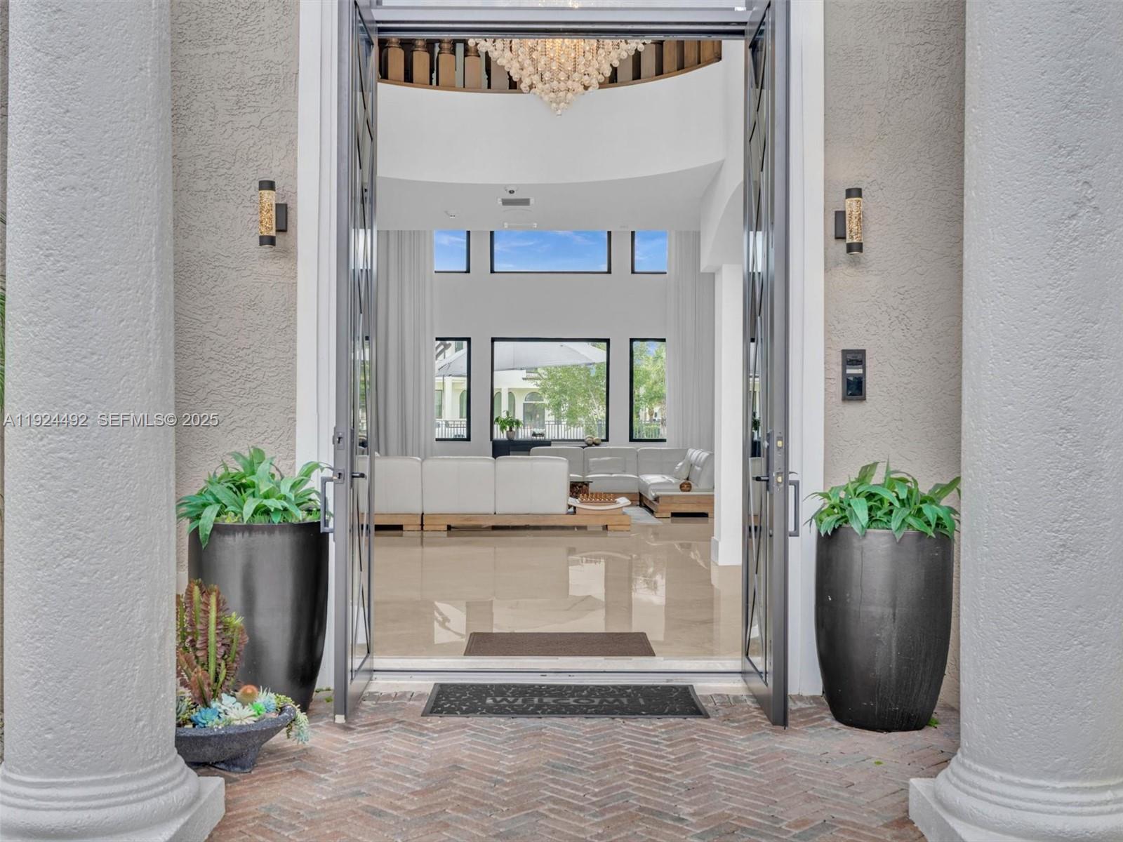 LAS ENTRADAS - Residential