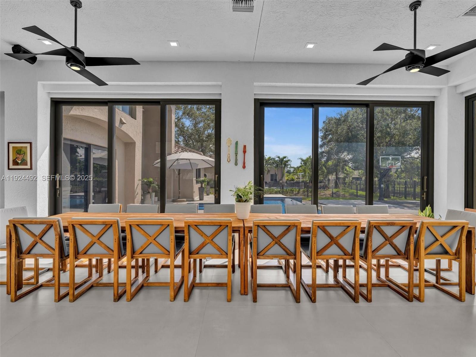 LAS ENTRADAS - Residential