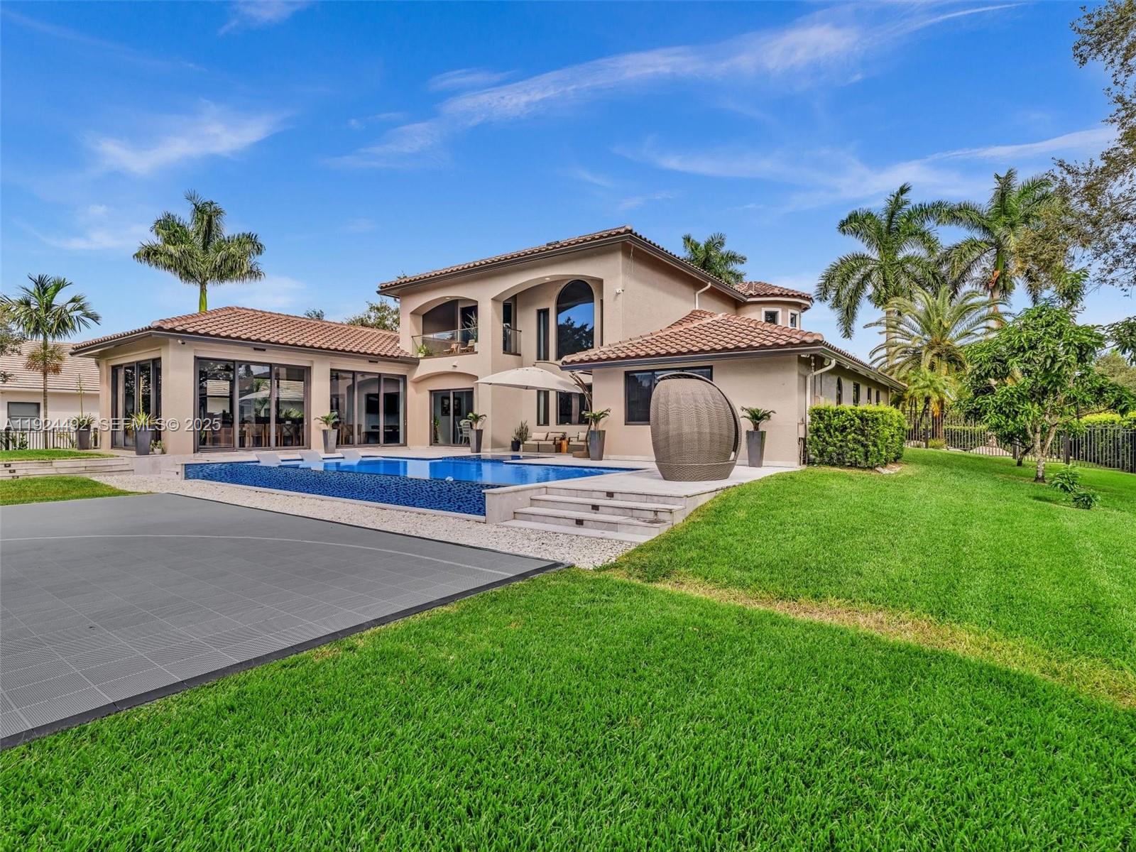 LAS ENTRADAS - Residential