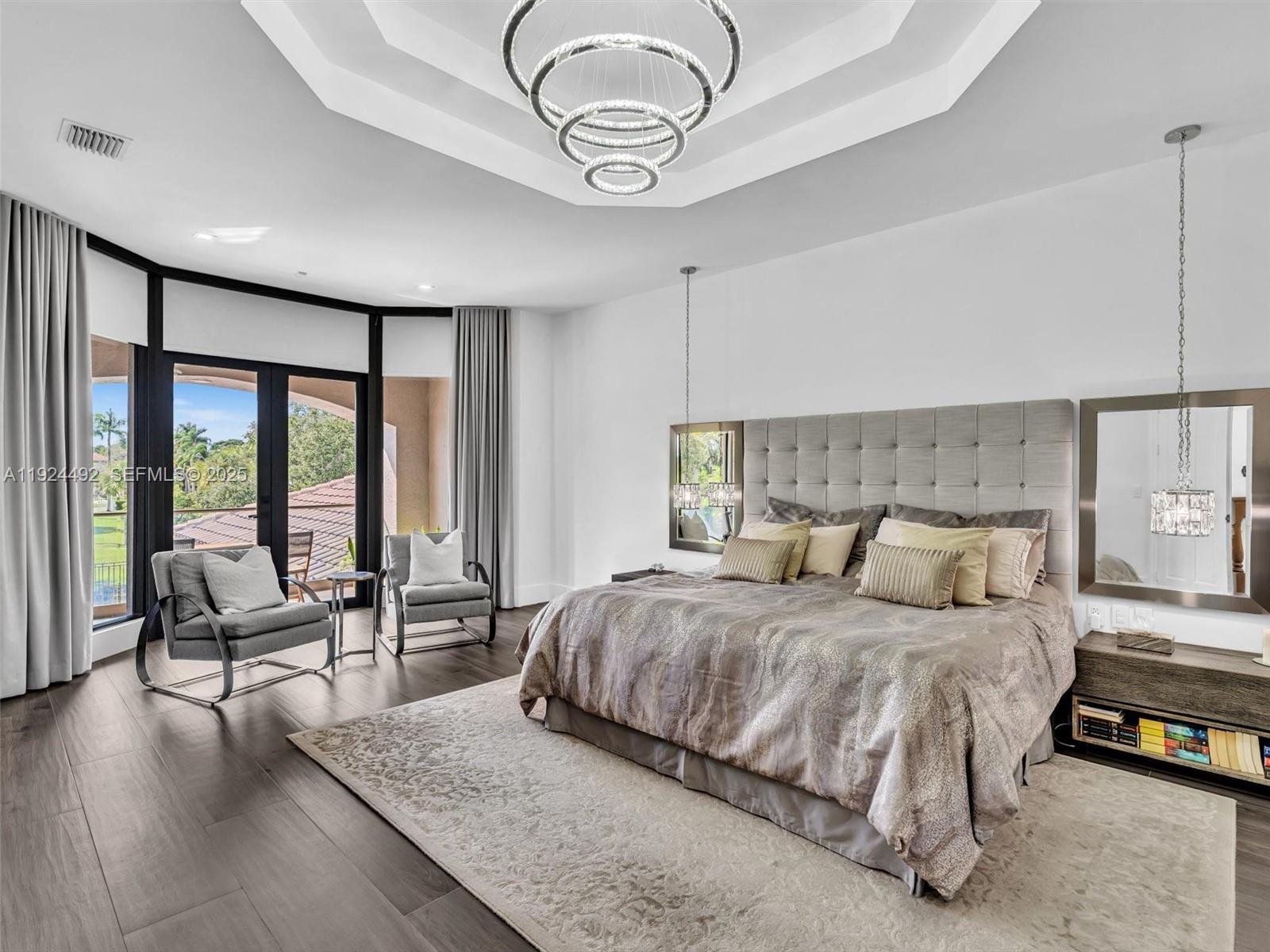 LAS ENTRADAS - Residential