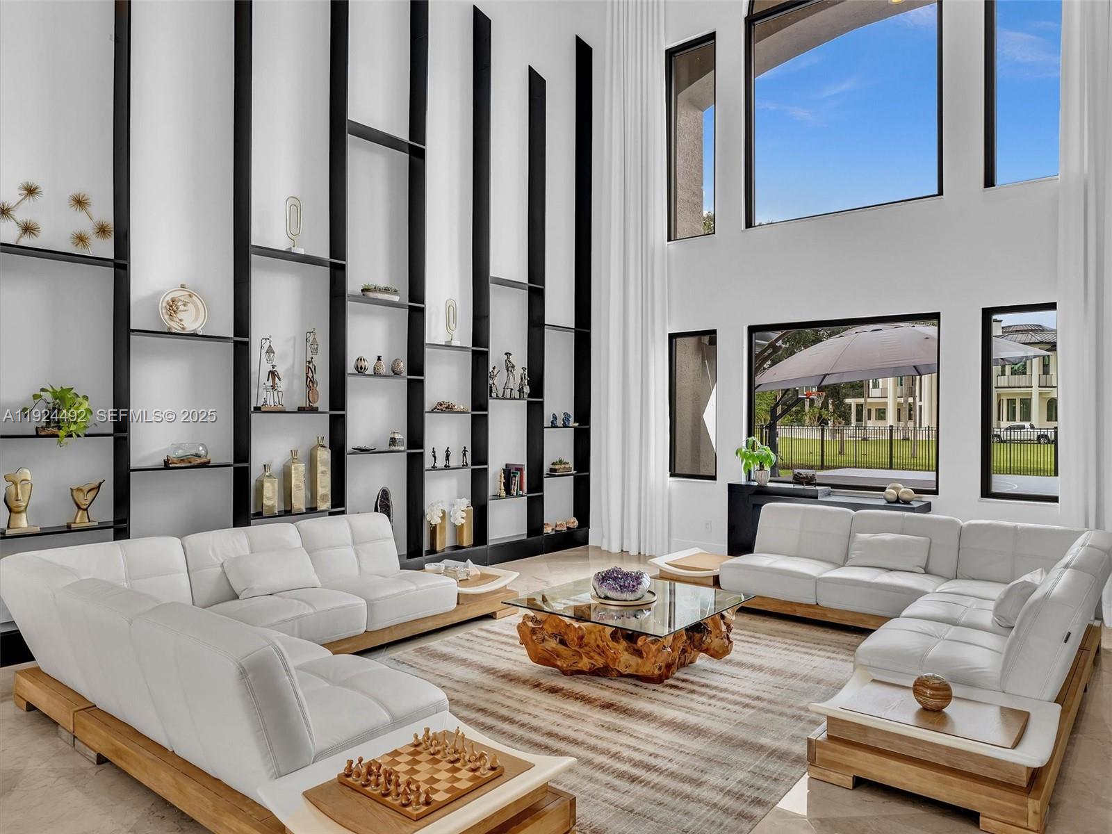 LAS ENTRADAS - Residential