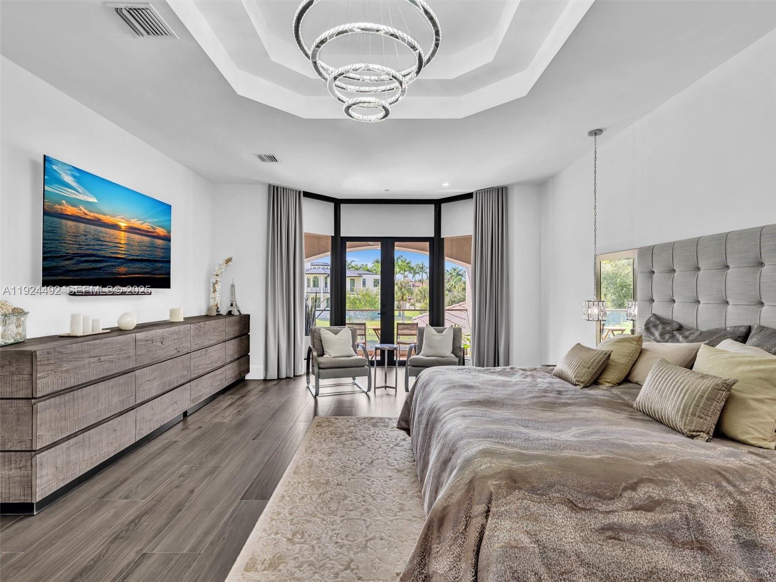 LAS ENTRADAS - Residential