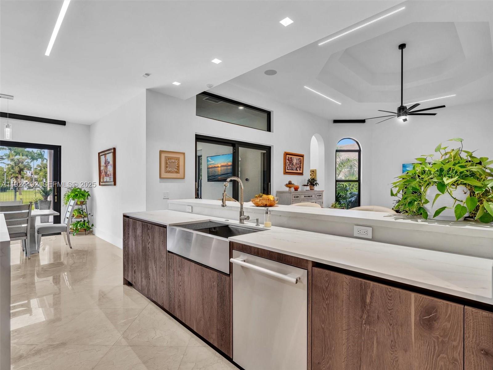 LAS ENTRADAS - Residential