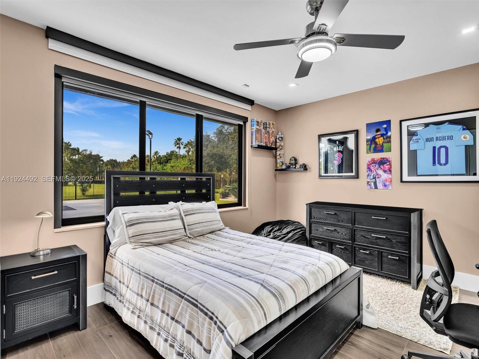 LAS ENTRADAS - Residential