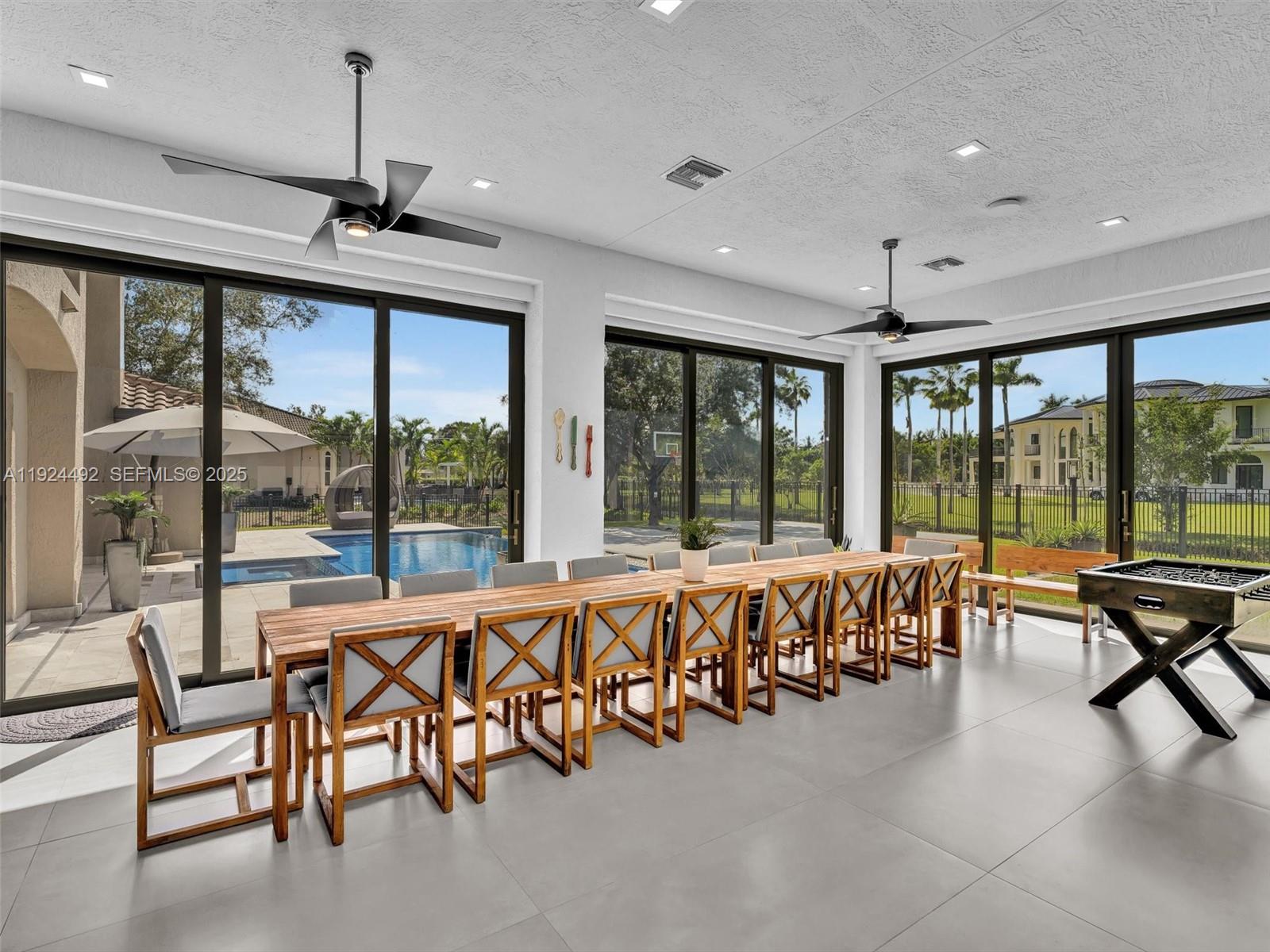 LAS ENTRADAS - Residential