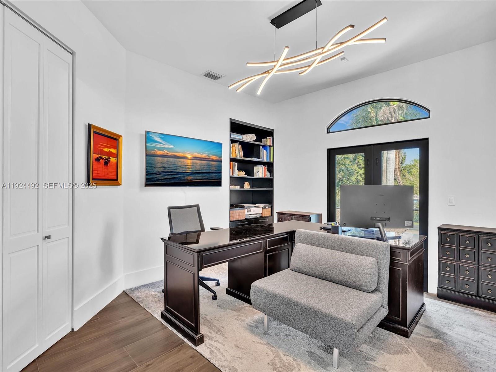 LAS ENTRADAS - Residential