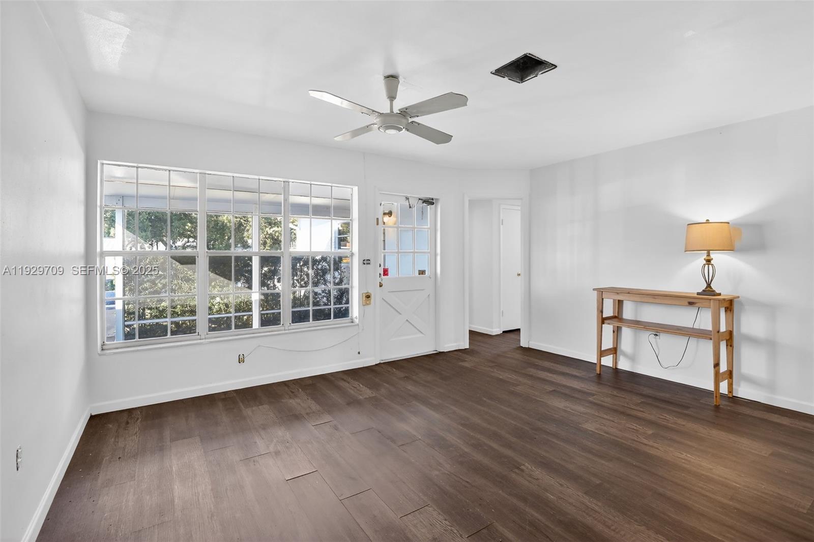 DRIFTWOOD PLAZA - Residential