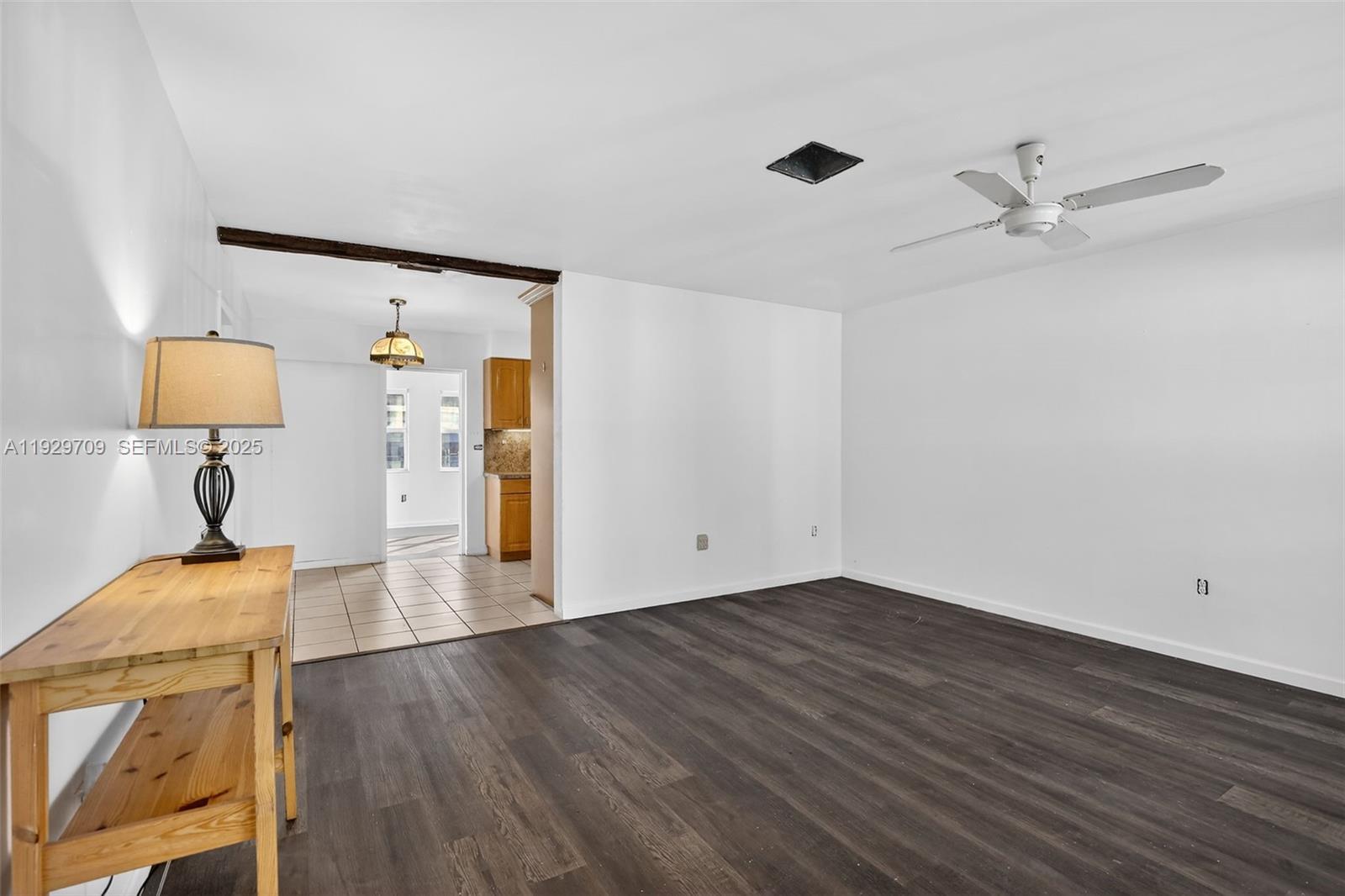 DRIFTWOOD PLAZA - Residential