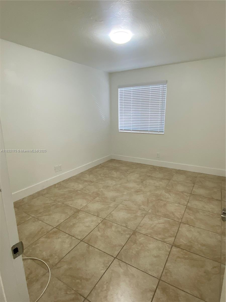 6250 Bird Road B3