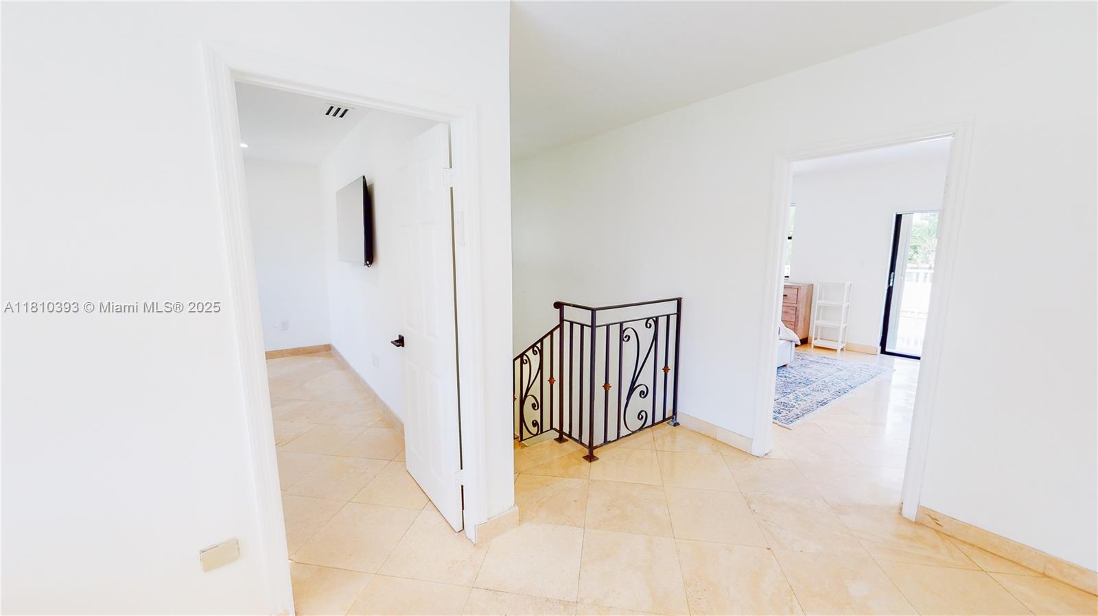 GOLDEN SHORES OCEAN BLVD - Residential