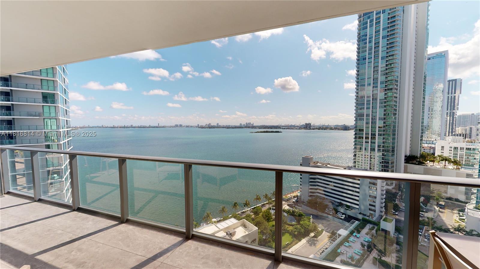 650 Ne 32nd St 2005, Miami, Broward County, Florida - 2 Bedrooms  
3 Bathrooms - 