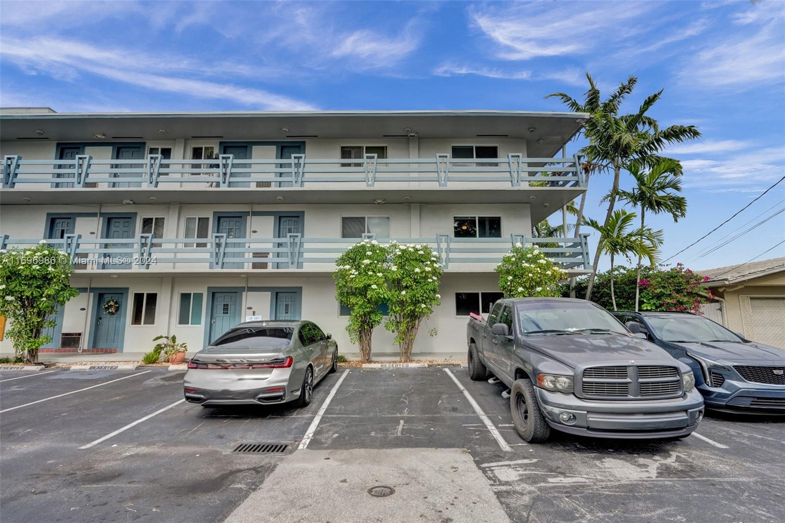 Property for Sale at 1535 Se 15th St 208, Fort Lauderdale, Broward County, Florida - Bedrooms: 2 
Bathrooms: 2  - $319,900